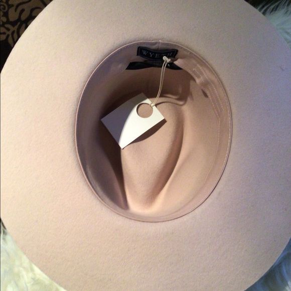 1 left!Rare Wyeth peach stamped rancher main image 7